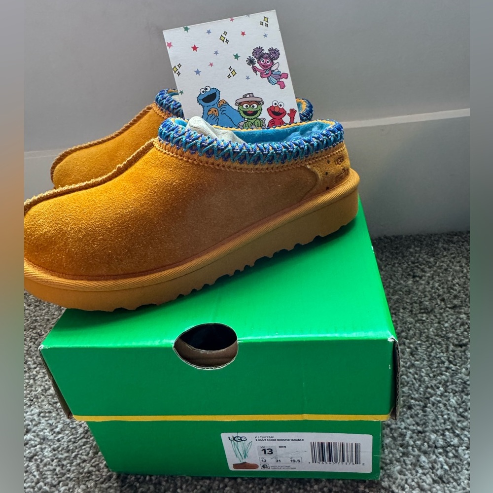 Kids Ugg X Cookie Monster Tasman